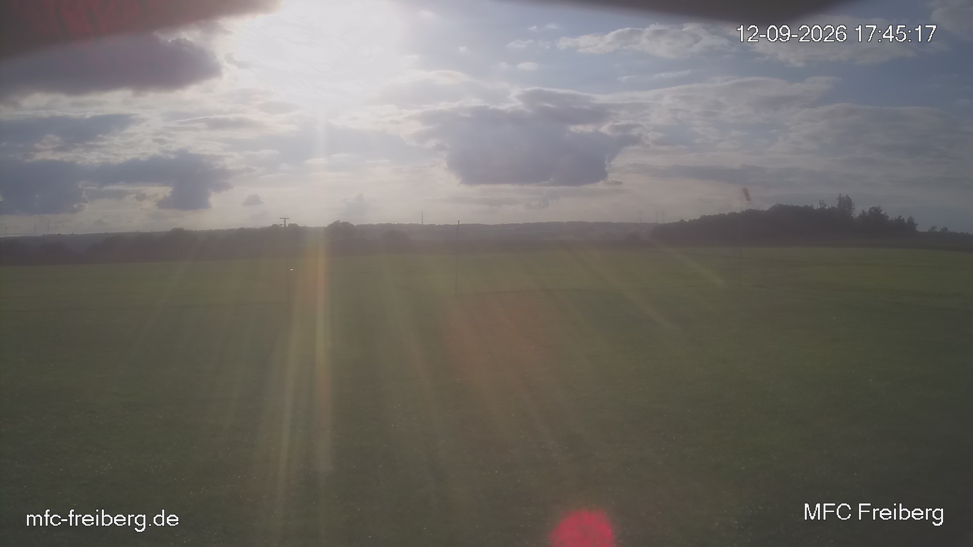 MFC Freiberg Flugplatz Webcam mfc-freiberg-flugplatz-webcam-2026-09-12-17-48.jpg Webcam vom Flugplatz Weissenborn Modellflugsportverein Freiberg