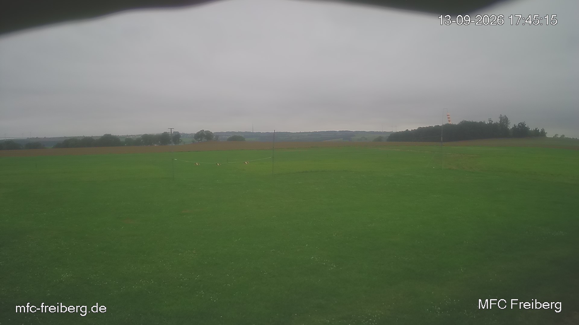 MFC Freiberg Flugplatz Webcam mfc-freiberg-flugplatz-webcam-2026-09-13-17-48.jpg Webcam vom Flugplatz Weissenborn Modellflugsportverein Freiberg