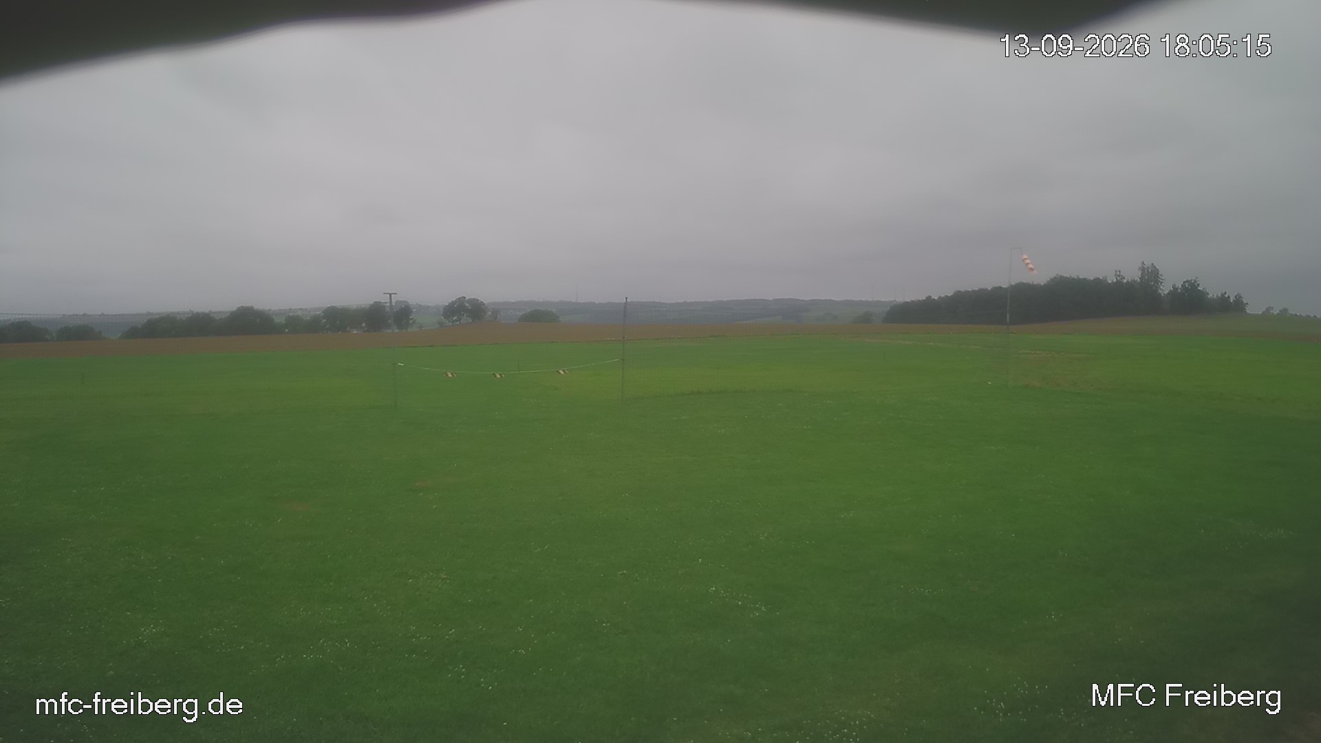 MFC Freiberg Flugplatz Webcam mfc-freiberg-flugplatz-webcam-2026-09-13-18-06.jpg Webcam vom Flugplatz Weissenborn Modellflugsportverein Freiberg
