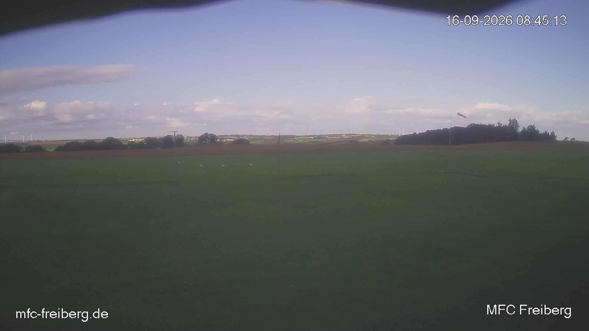 MFC Freiberg Flugplatz Webcam mfc-freiberg-flugplatz-webcam-2026-09-16-08-48.jpg Webcam vom Flugplatz Weissenborn Modellflugsportverein Freiberg