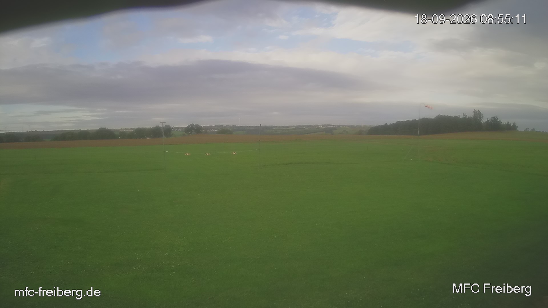 MFC Freiberg Flugplatz Webcam mfc-freiberg-flugplatz-webcam-2026-09-18-08-57.jpg Webcam vom Flugplatz Weissenborn Modellflugsportverein Freiberg