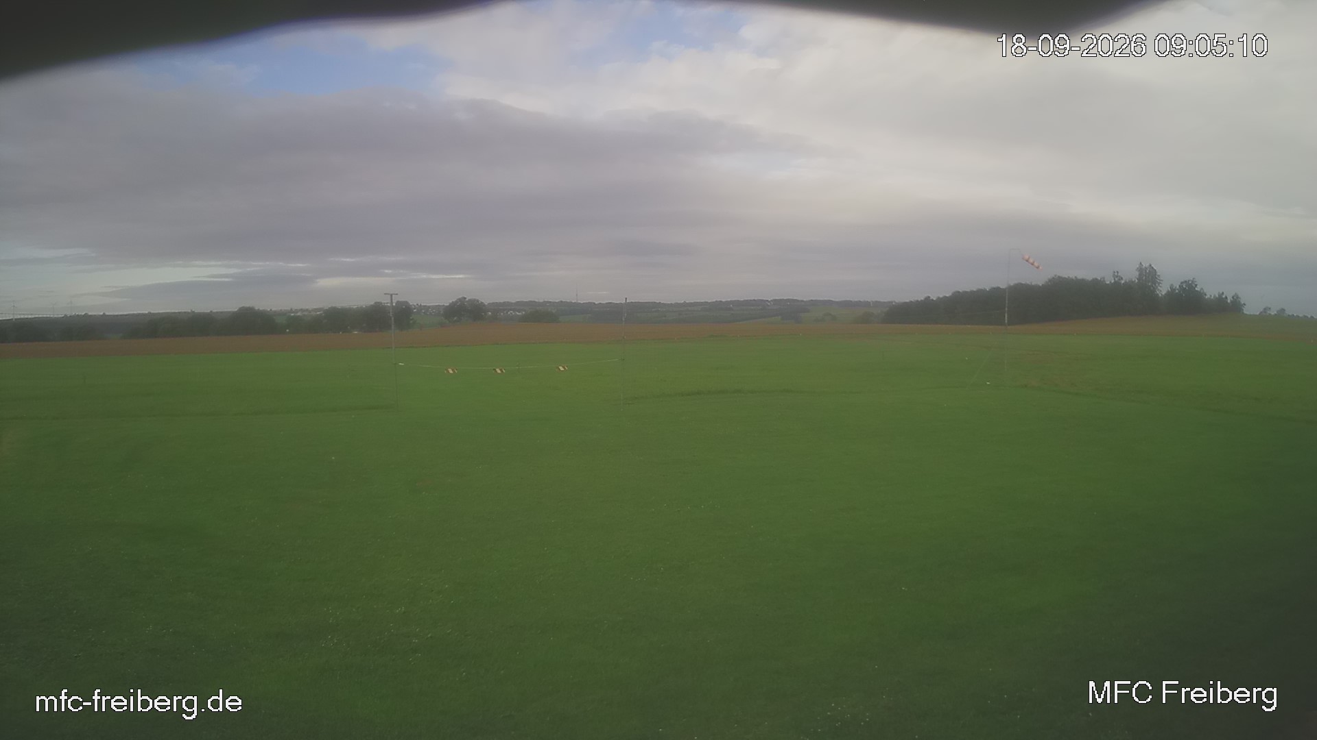MFC Freiberg Flugplatz Webcam mfc-freiberg-flugplatz-webcam-2026-09-18-09-06.jpg Webcam vom Flugplatz Weissenborn Modellflugsportverein Freiberg