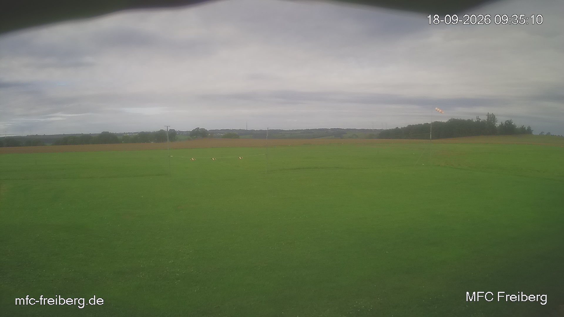 MFC Freiberg Flugplatz Webcam mfc-freiberg-flugplatz-webcam-2026-09-18-09-36.jpg Webcam vom Flugplatz Weissenborn Modellflugsportverein Freiberg