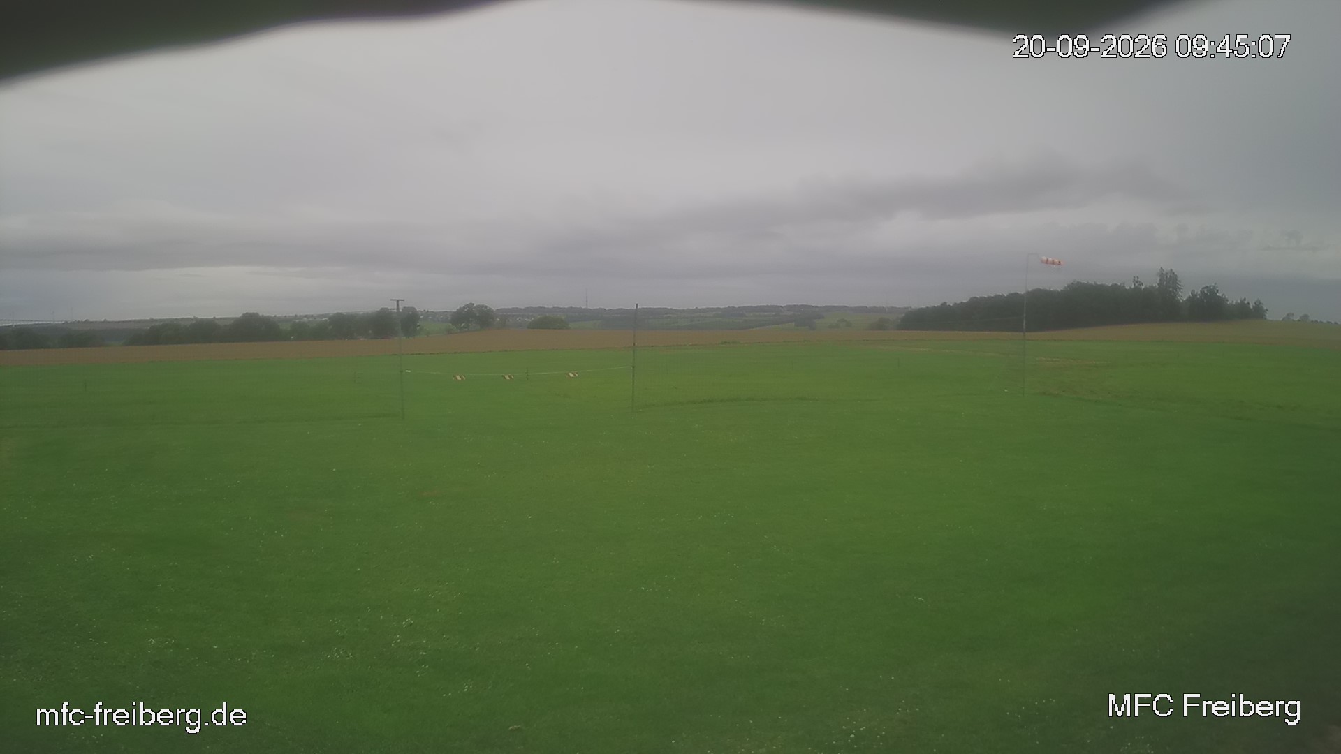 MFC Freiberg Flugplatz Webcam mfc-freiberg-flugplatz-webcam-2026-09-20-09-48.jpg Webcam vom Flugplatz Weissenborn Modellflugsportverein Freiberg