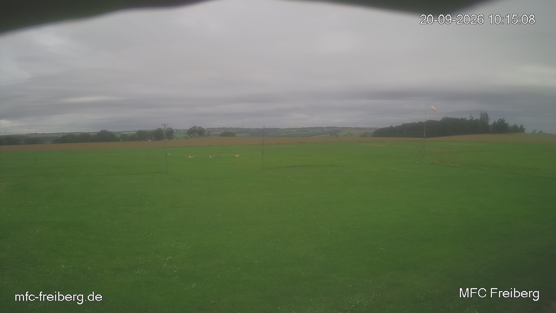 MFC Freiberg Flugplatz Webcam mfc-freiberg-flugplatz-webcam-2026-09-20-10-18.jpg Webcam vom Flugplatz Weissenborn Modellflugsportverein Freiberg