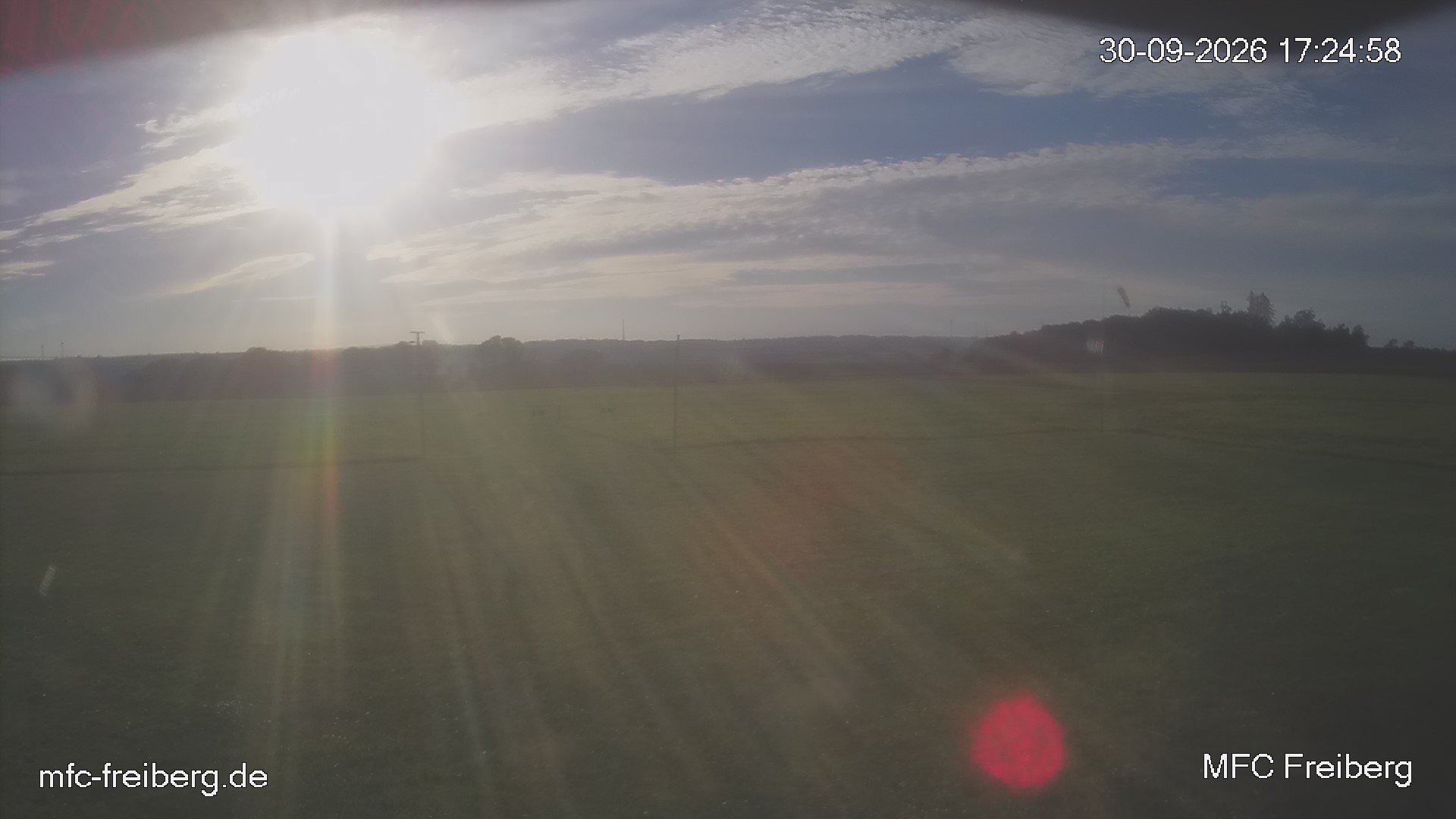 MFC Freiberg Flugplatz Webcam mfc-freiberg-flugplatz-webcam-2026-09-30-17-27.jpg Webcam vom Flugplatz Weissenborn Modellflugsportverein Freiberg