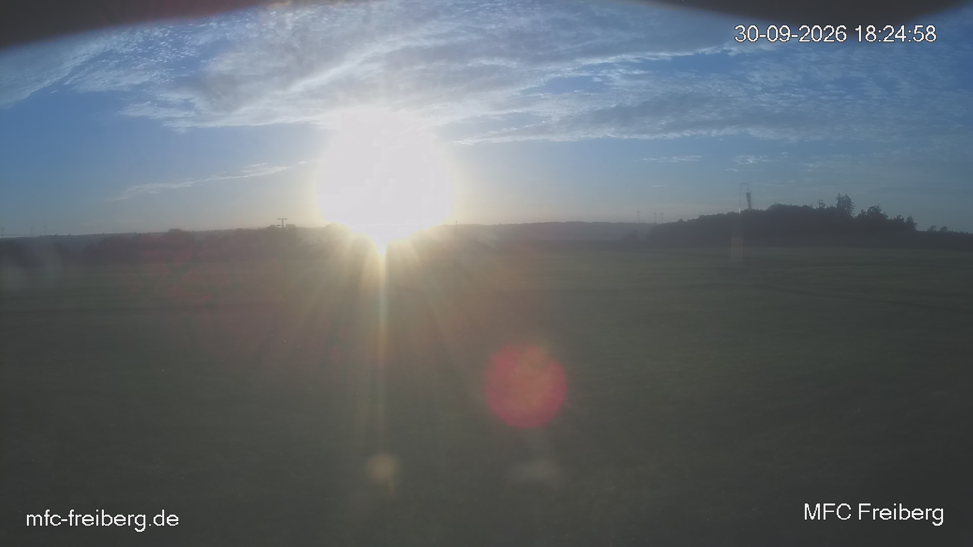 MFC Freiberg Flugplatz Webcam mfc-freiberg-flugplatz-webcam-2026-09-30-18-27.jpg Webcam vom Flugplatz Weissenborn Modellflugsportverein Freiberg