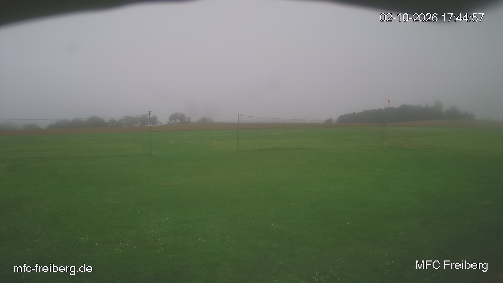 MFC Freiberg Flugplatz Webcam mfc-freiberg-flugplatz-webcam-2026-10-02-17-45.jpg Webcam vom Flugplatz Weissenborn Modellflugsportverein Freiberg
