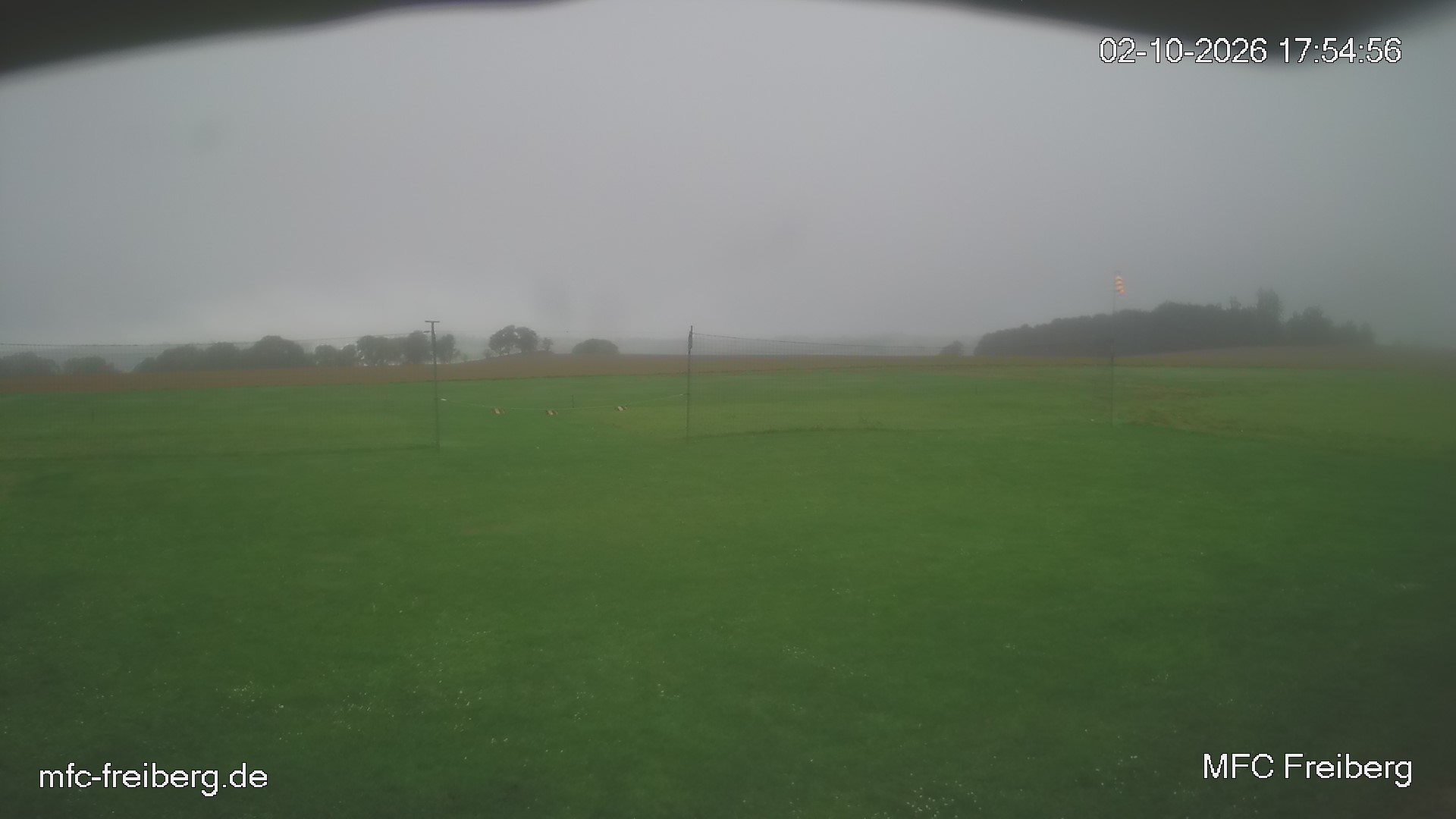 MFC Freiberg Flugplatz Webcam mfc-freiberg-flugplatz-webcam-2026-10-02-17-57.jpg Webcam vom Flugplatz Weissenborn Modellflugsportverein Freiberg