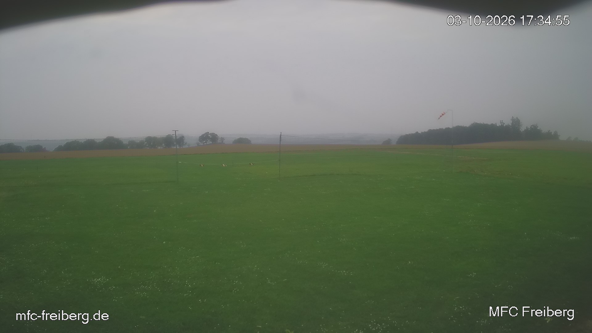 MFC Freiberg Flugplatz Webcam mfc-freiberg-flugplatz-webcam-2026-10-03-17-36.jpg Webcam vom Flugplatz Weissenborn Modellflugsportverein Freiberg