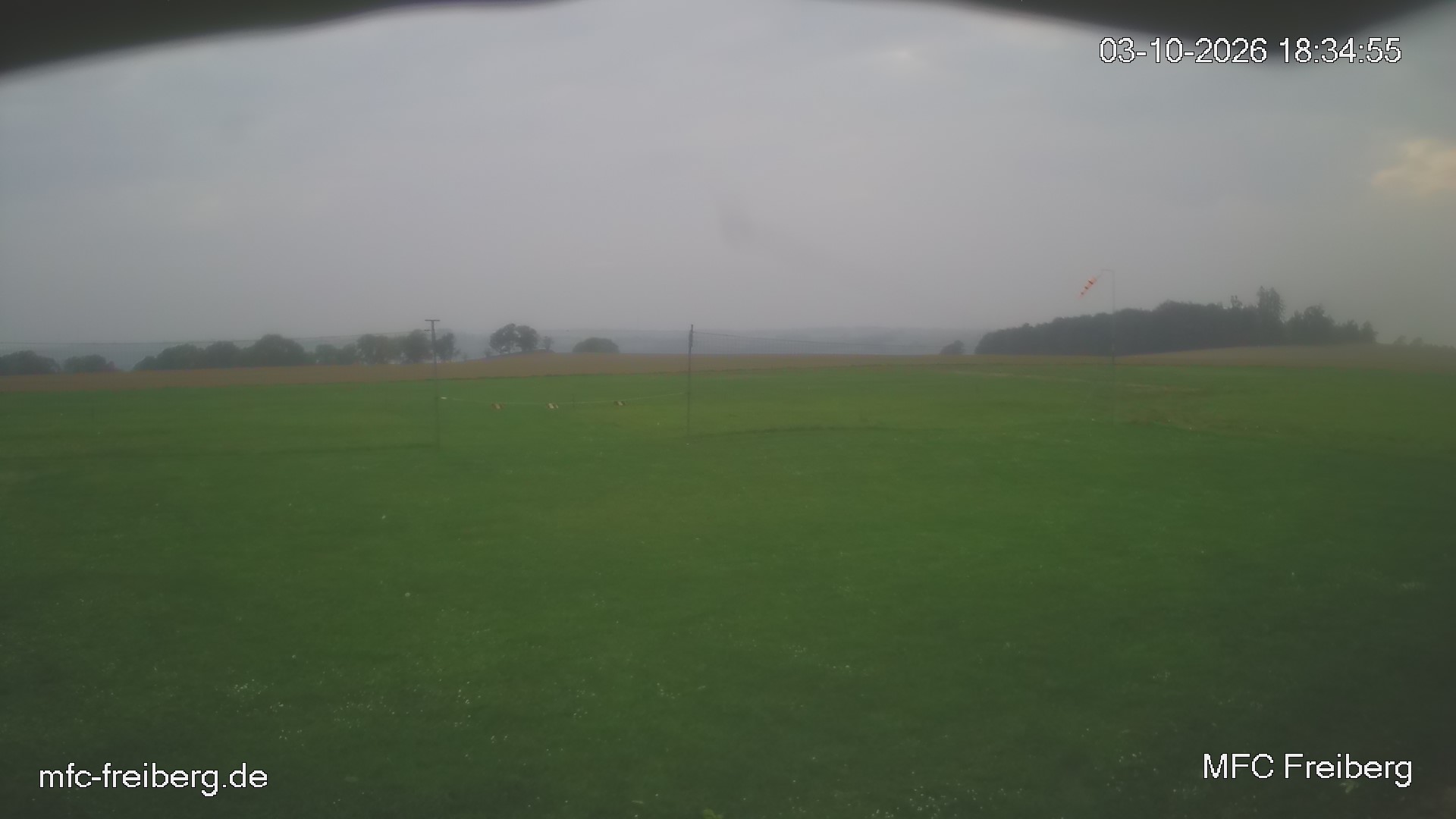 MFC Freiberg Flugplatz Webcam mfc-freiberg-flugplatz-webcam-2026-10-03-18-36.jpg Webcam vom Flugplatz Weissenborn Modellflugsportverein Freiberg