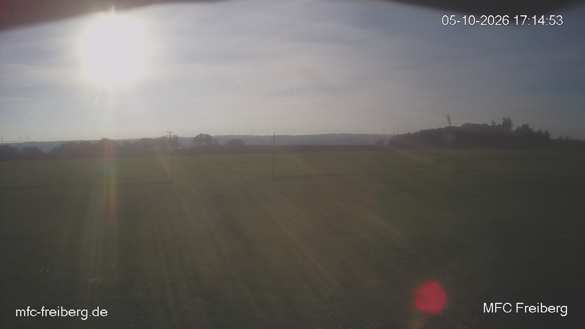 MFC Freiberg Flugplatz Webcam mfc-freiberg-flugplatz-webcam-2026-10-05-17-15.jpg Webcam vom Flugplatz Weissenborn Modellflugsportverein Freiberg