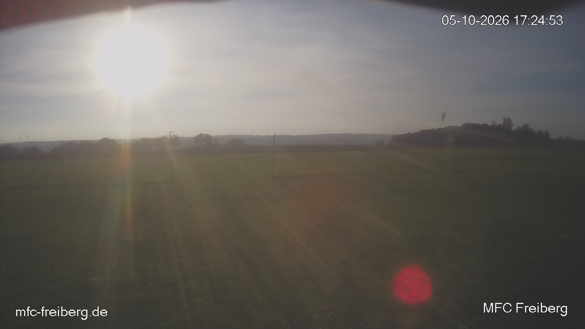 MFC Freiberg Flugplatz Webcam mfc-freiberg-flugplatz-webcam-2026-10-05-17-27.jpg Webcam vom Flugplatz Weissenborn Modellflugsportverein Freiberg