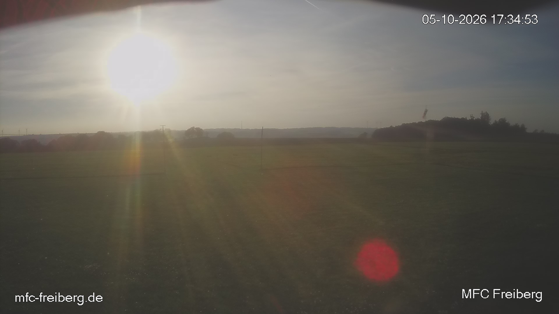 MFC Freiberg Flugplatz Webcam mfc-freiberg-flugplatz-webcam-2026-10-05-17-36.jpg Webcam vom Flugplatz Weissenborn Modellflugsportverein Freiberg