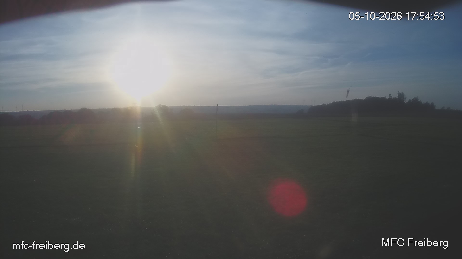 MFC Freiberg Flugplatz Webcam mfc-freiberg-flugplatz-webcam-2026-10-05-17-57.jpg Webcam vom Flugplatz Weissenborn Modellflugsportverein Freiberg
