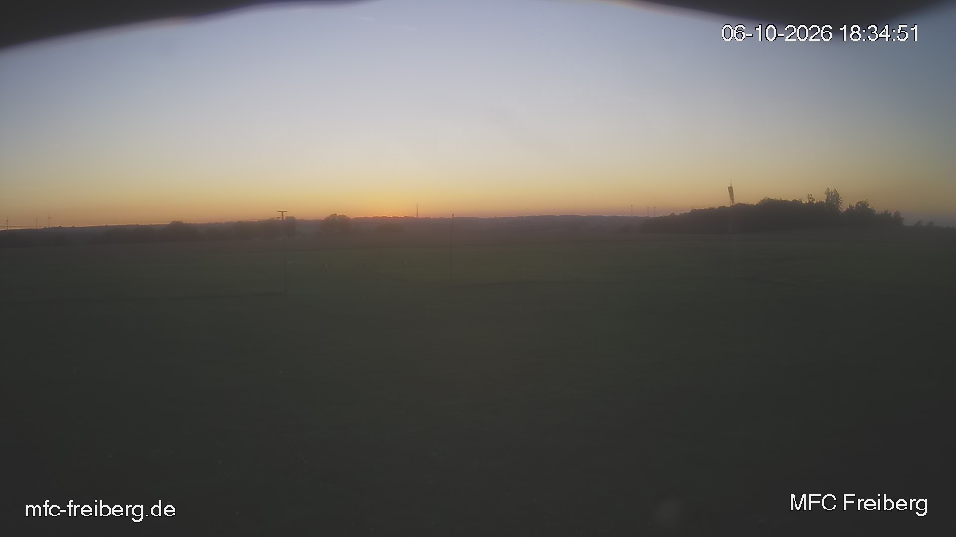 MFC Freiberg Flugplatz Webcam mfc-freiberg-flugplatz-webcam-2026-10-06-18-36.jpg Webcam vom Flugplatz Weissenborn Modellflugsportverein Freiberg