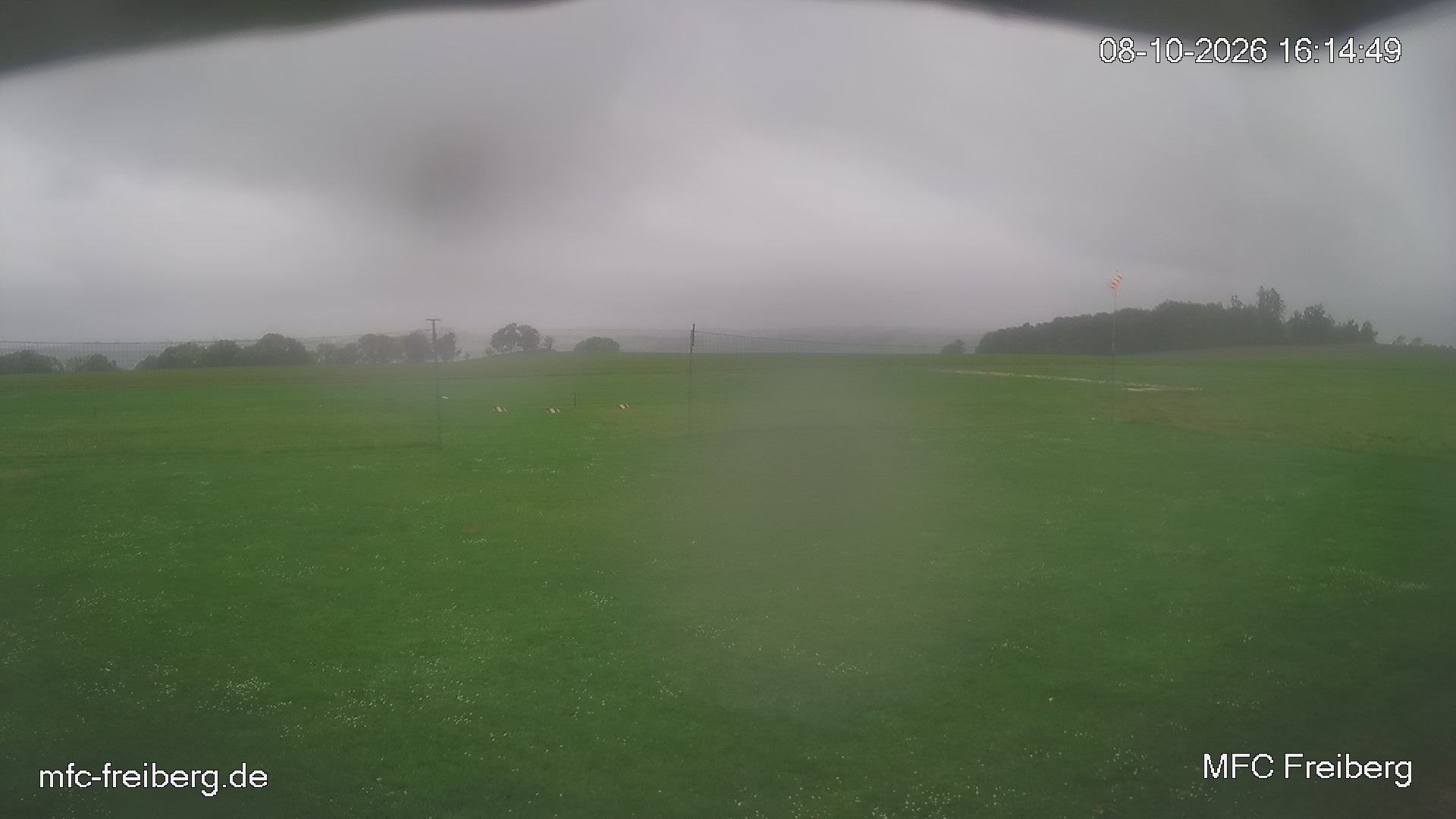MFC Freiberg Flugplatz Webcam mfc-freiberg-flugplatz-webcam-2026-10-08-16-15.jpg Webcam vom Flugplatz Weissenborn Modellflugsportverein Freiberg