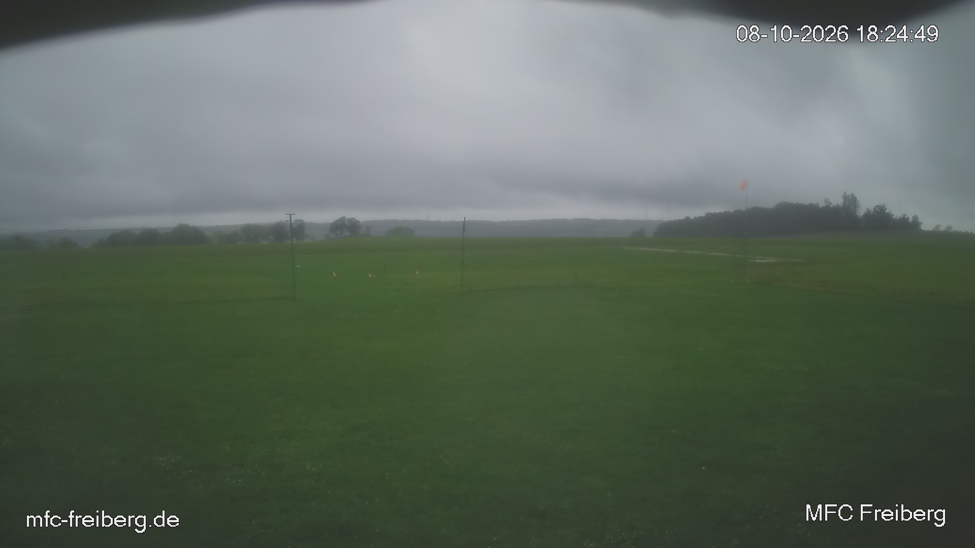 MFC Freiberg Flugplatz Webcam mfc-freiberg-flugplatz-webcam-2026-10-08-18-27.jpg Webcam vom Flugplatz Weissenborn Modellflugsportverein Freiberg