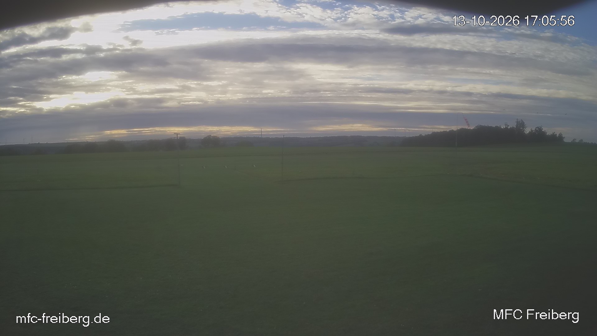 MFC Freiberg Flugplatz Webcam mfc-freiberg-flugplatz-webcam-2026-10-13-17-06.jpg Webcam vom Flugplatz Weissenborn Modellflugsportverein Freiberg