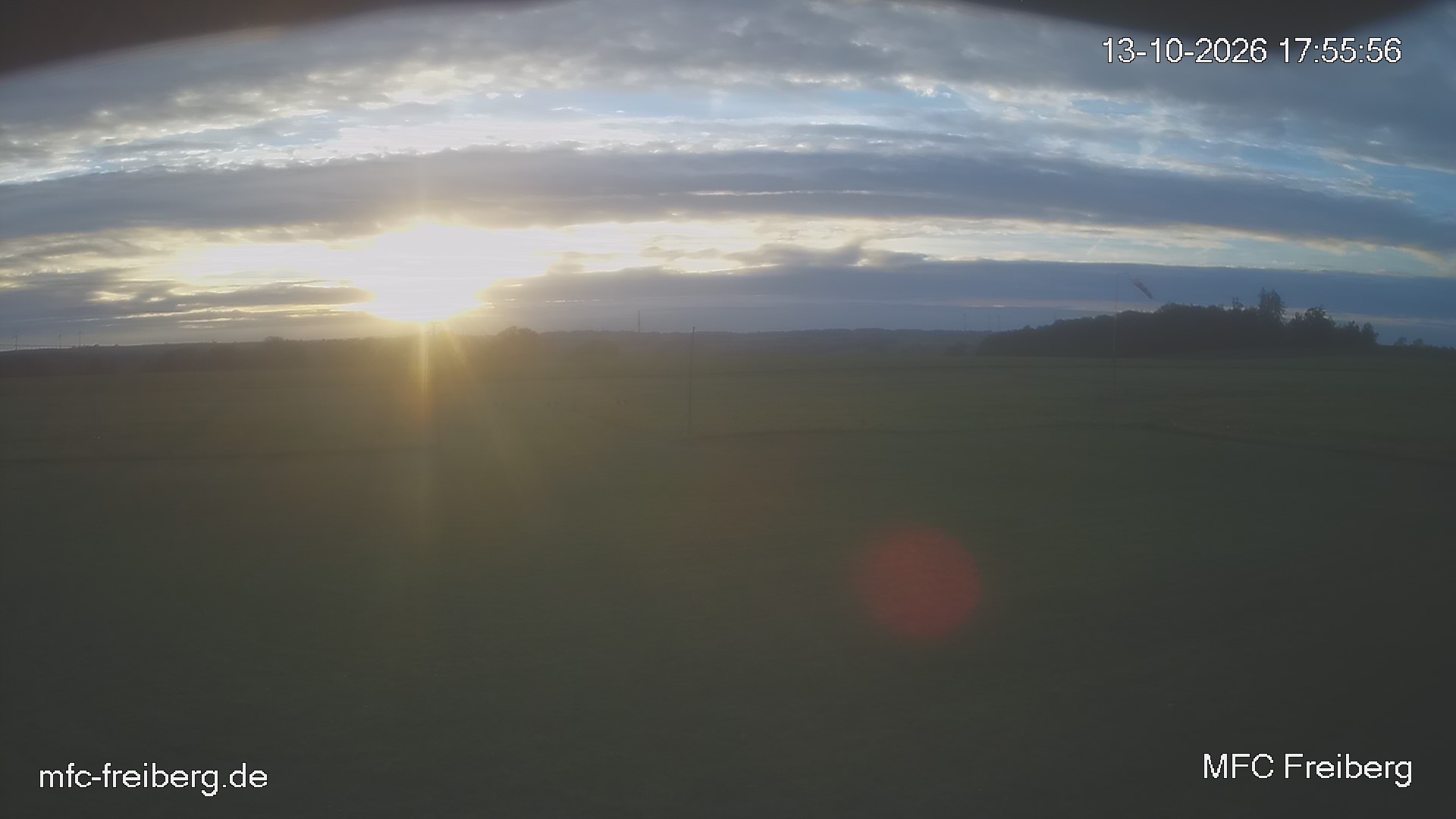 MFC Freiberg Flugplatz Webcam mfc-freiberg-flugplatz-webcam-2026-10-13-17-57.jpg Webcam vom Flugplatz Weissenborn Modellflugsportverein Freiberg