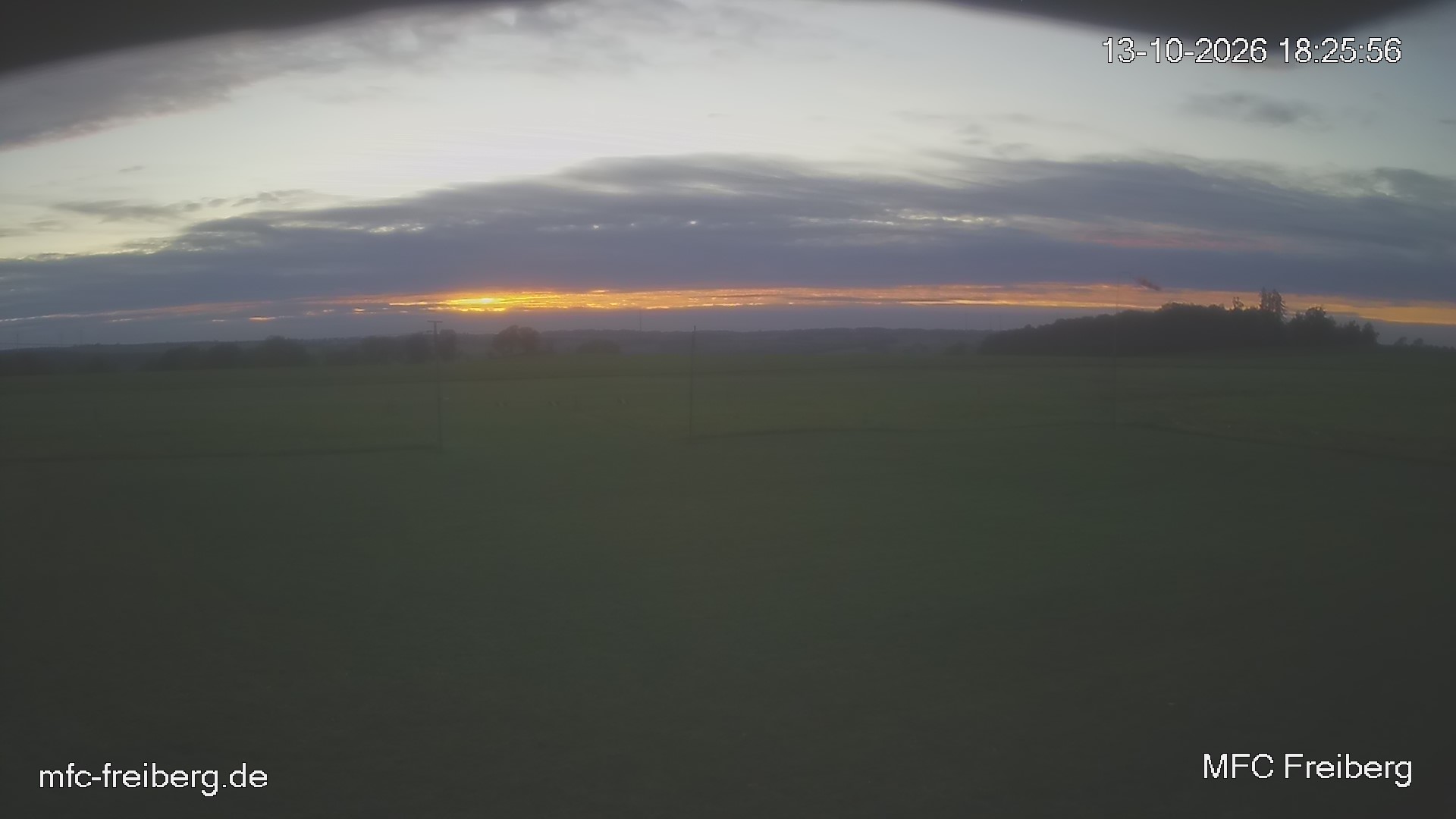 MFC Freiberg Flugplatz Webcam mfc-freiberg-flugplatz-webcam-2026-10-13-18-27.jpg Webcam vom Flugplatz Weissenborn Modellflugsportverein Freiberg