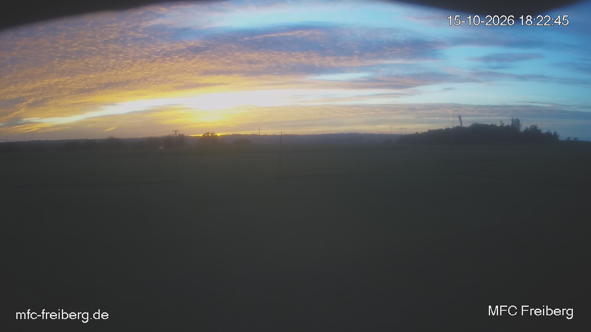 MFC Freiberg Flugplatz Webcam mfc-freiberg-flugplatz-webcam-2026-10-15-18-24.jpg Webcam vom Flugplatz Weissenborn Modellflugsportverein Freiberg