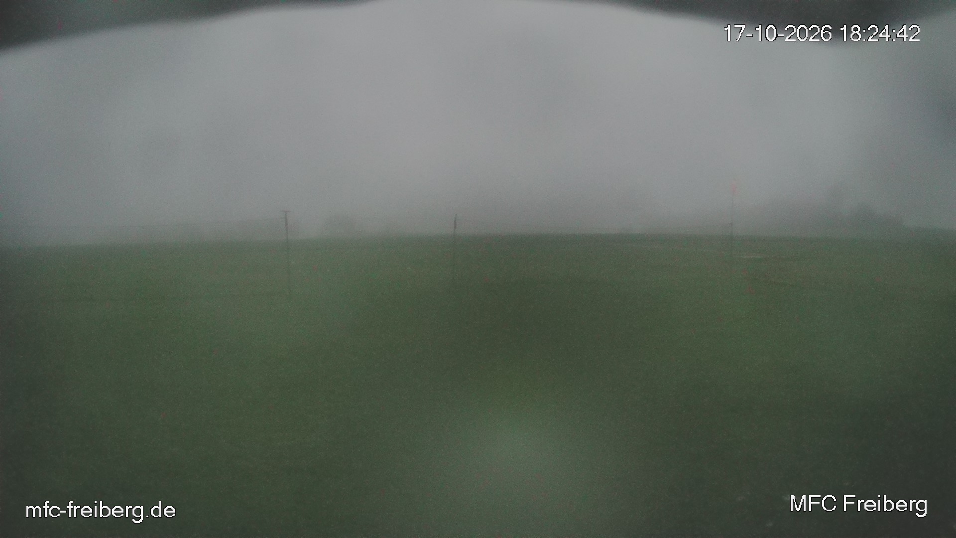 MFC Freiberg Flugplatz Webcam mfc-freiberg-flugplatz-webcam-2026-10-17-18-27.jpg Webcam vom Flugplatz Weissenborn Modellflugsportverein Freiberg
