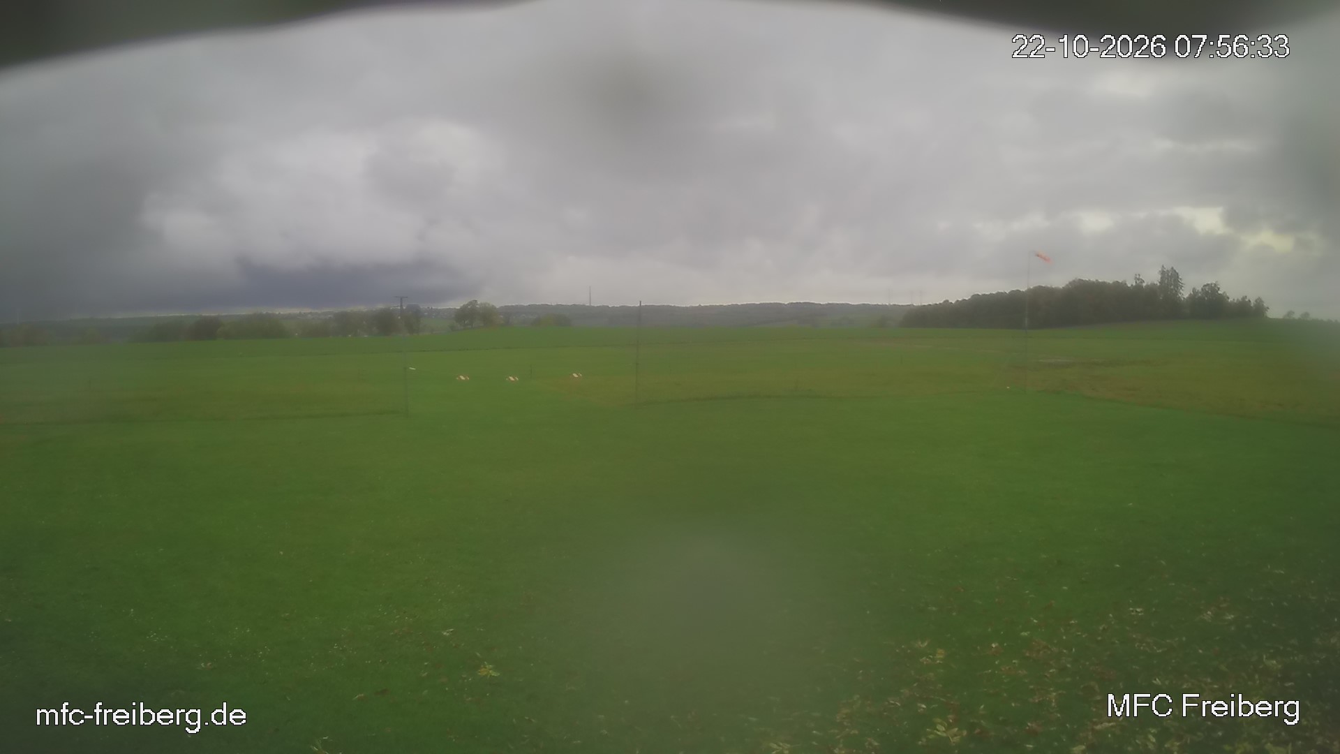MFC Freiberg Flugplatz Webcam mfc-freiberg-flugplatz-webcam-2026-10-22-07-57.jpg Webcam vom Flugplatz Weissenborn Modellflugsportverein Freiberg