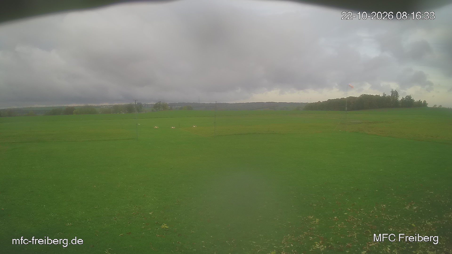 MFC Freiberg Flugplatz Webcam mfc-freiberg-flugplatz-webcam-2026-10-22-08-18.jpg Webcam vom Flugplatz Weissenborn Modellflugsportverein Freiberg