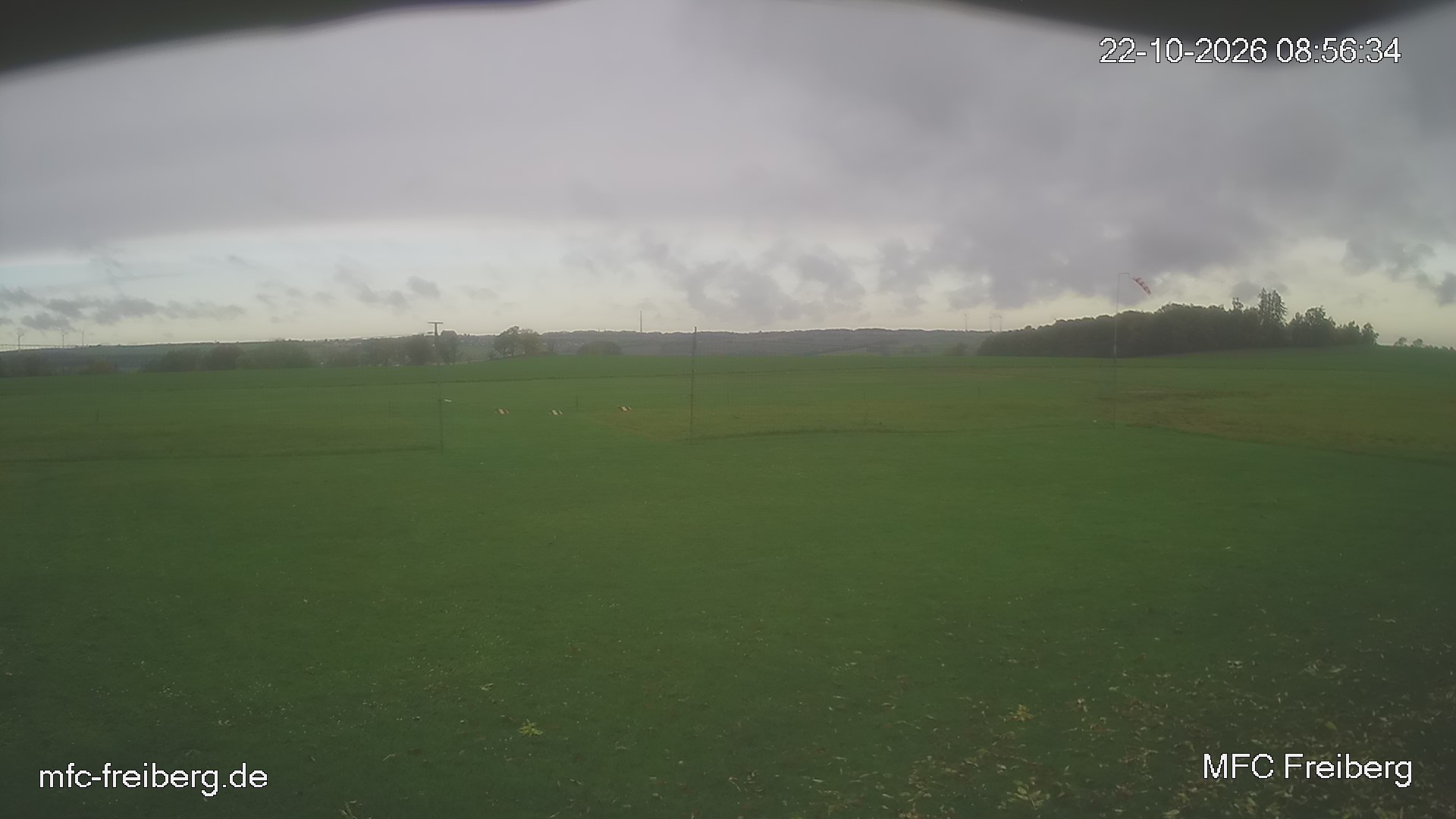 MFC Freiberg Flugplatz Webcam mfc-freiberg-flugplatz-webcam-2026-10-22-08-57.jpg Webcam vom Flugplatz Weissenborn Modellflugsportverein Freiberg