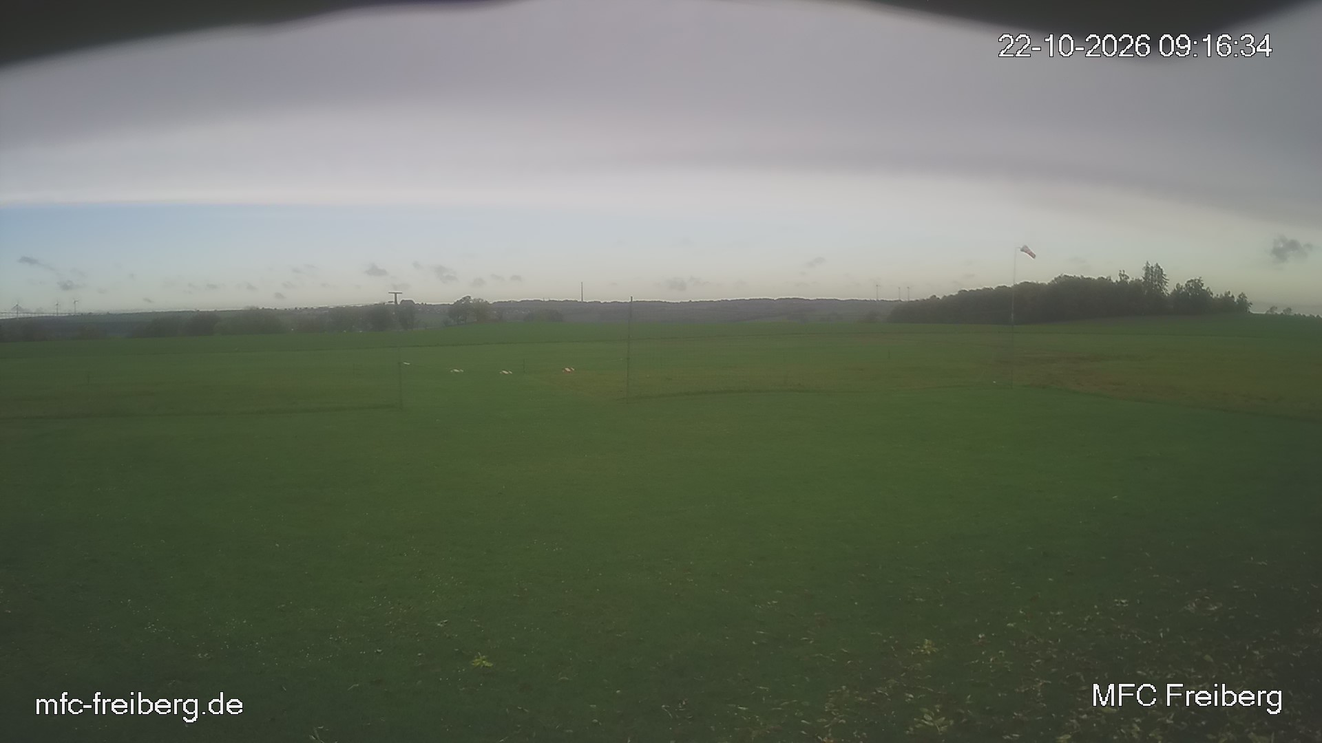 MFC Freiberg Flugplatz Webcam mfc-freiberg-flugplatz-webcam-2026-10-22-09-18.jpg Webcam vom Flugplatz Weissenborn Modellflugsportverein Freiberg