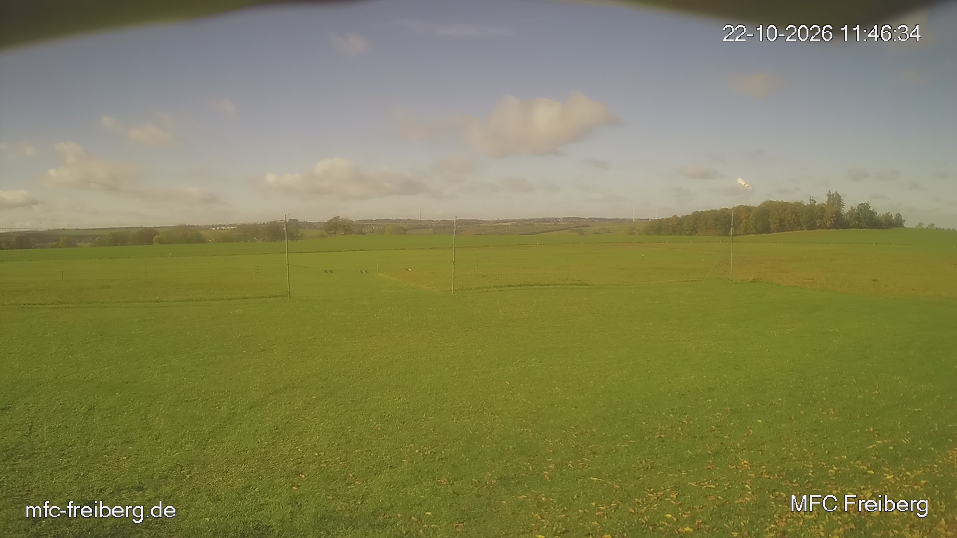 MFC Freiberg Flugplatz Webcam mfc-freiberg-flugplatz-webcam-2026-10-22-11-48.jpg Webcam vom Flugplatz Weissenborn Modellflugsportverein Freiberg