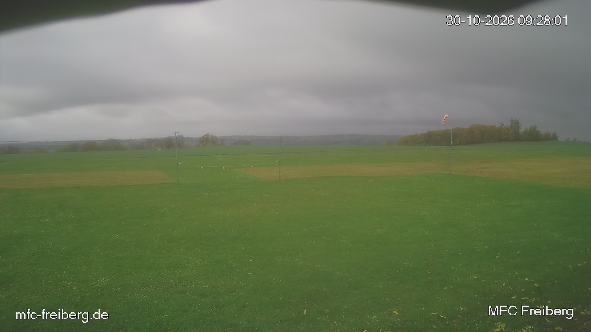 MFC Freiberg Flugplatz Webcam mfc-freiberg-flugplatz-webcam-2026-10-30-09-30.jpg Webcam vom Flugplatz Weissenborn Modellflugsportverein Freiberg