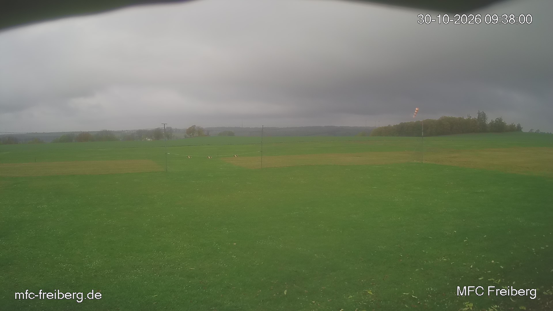 MFC Freiberg Flugplatz Webcam mfc-freiberg-flugplatz-webcam-2026-10-30-09-39.jpg Webcam vom Flugplatz Weissenborn Modellflugsportverein Freiberg